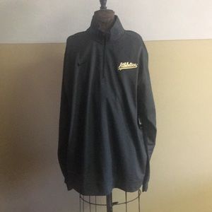 Dry fit Nike athletics 1/2 zip up